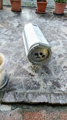 Caldaia Euroterm Aura MEB 20 S boiler smontato con flangia anodo e coibentazione in polistirolo